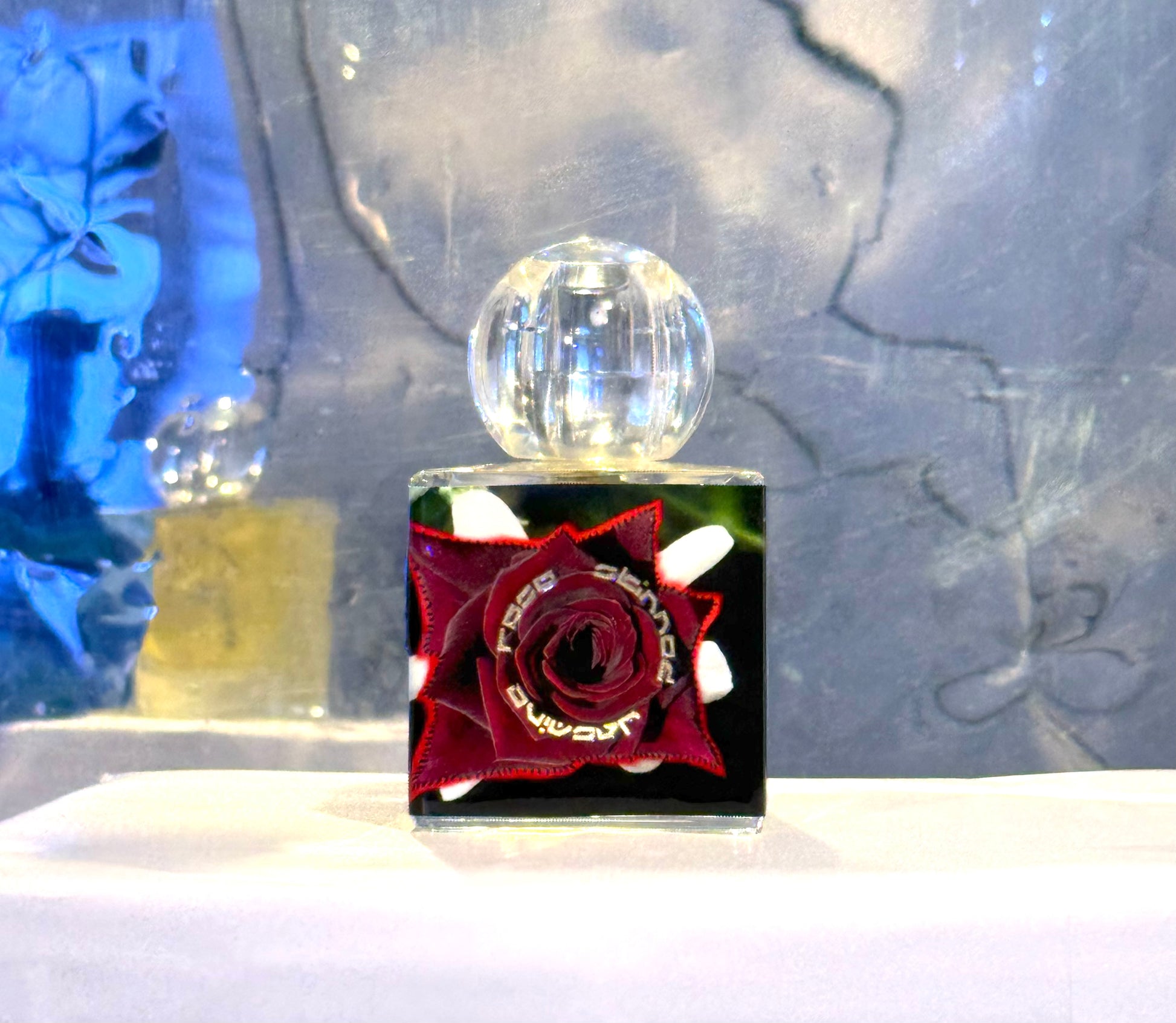 Rose Skinned Jasmine